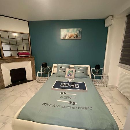 Charmant Appartement Design Blois Luaran gambar