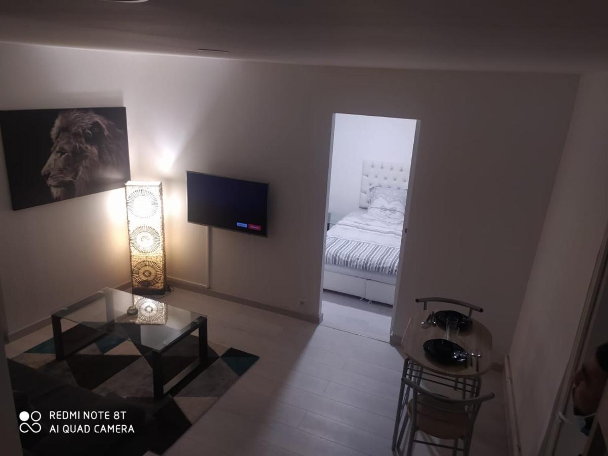 Charmant Appartement Design Blois Luaran gambar